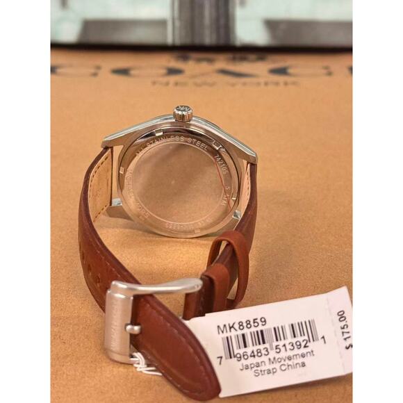 Michael Kors MK8859 Layton Brown Leather Men's Watch - Picture 4 of 5